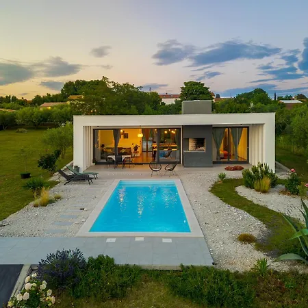 Villa Vinci By Istrialux Smoljanci